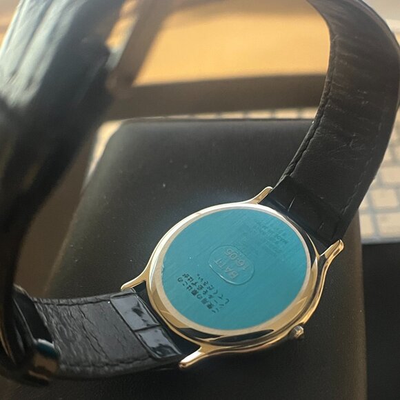 Credor Seiko Gold Dial Vintage Collector Dress Watch 33mm - Picture 4 of 8